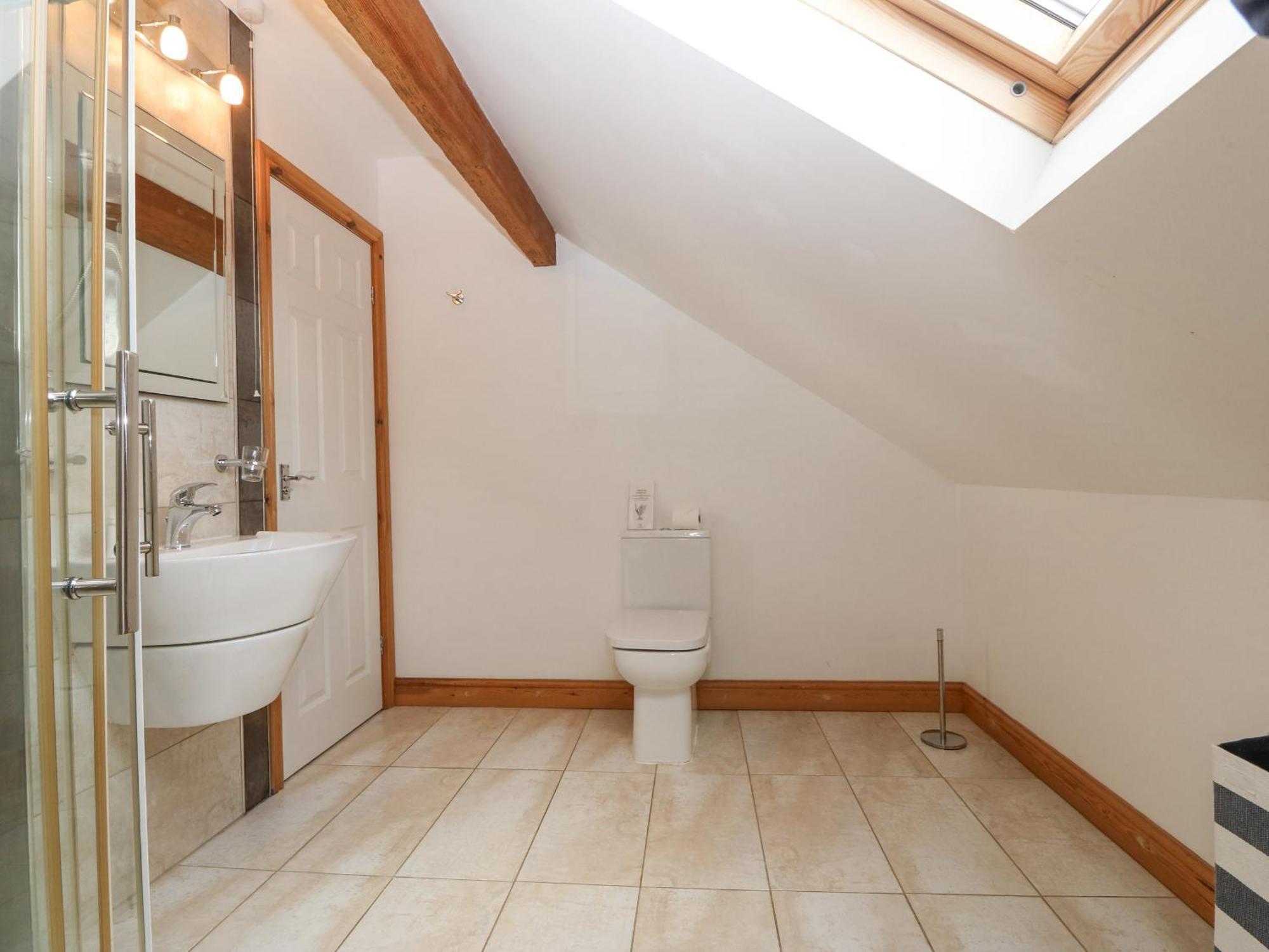 Coed Llai Villa Хоулихед Екстериор снимка